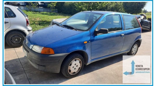 FIAT PUNTO 1a Serie  del 1999 parti usate e ricambi
