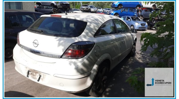 OPEL ASTRA A04 del 2007 parti usate e ricambi - Tipo Motore Z17DTR