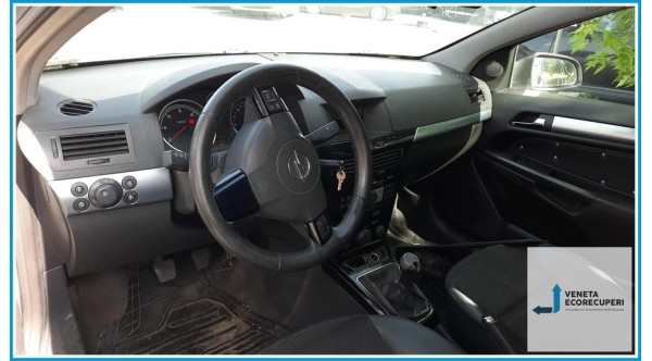 OPEL ASTRA A04 del 2007 parti usate e ricambi - Tipo Motore Z17DTR