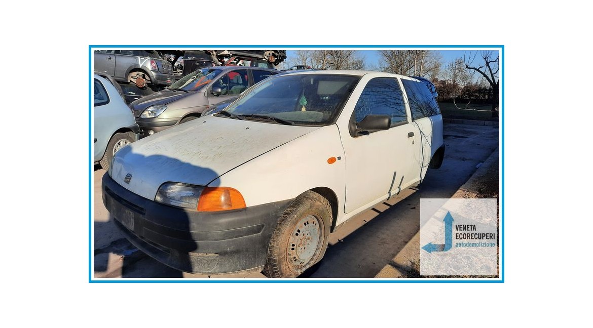 FIAT PUNTO 1a Serie  del 1997 parti usate e ricambi