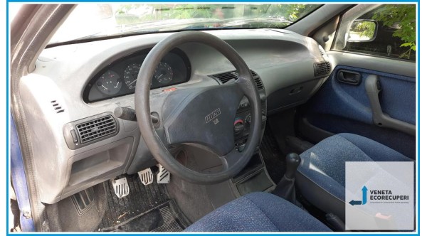 FIAT PUNTO 1a Serie  del 1996 parti usate e ricambi - Tipo Motore 176A8000