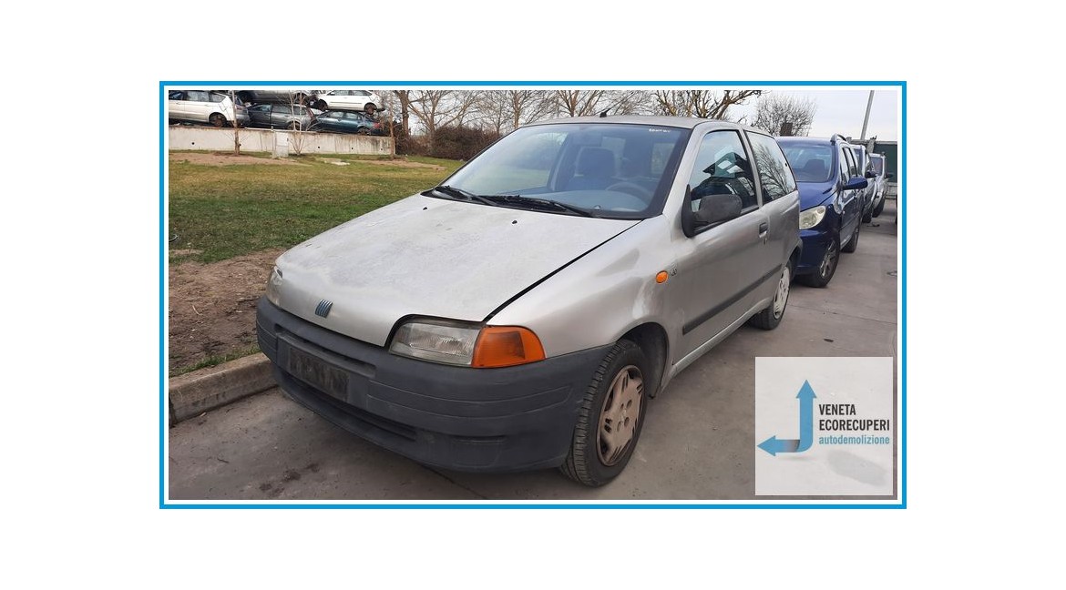 FIAT PUNTO 1a Serie  del 1999 parti usate e ricambi