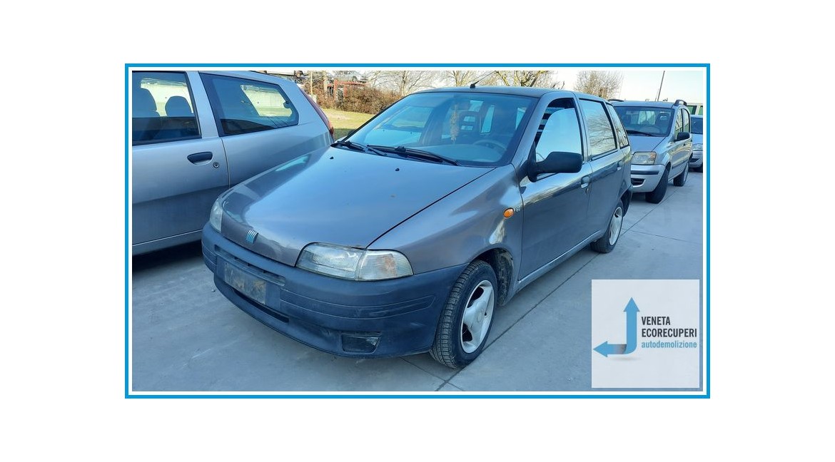 FIAT PUNTO 1a Serie  del 1999 parti usate e ricambi