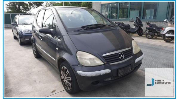 MERCEDES-BENZ Classe A W168 del 2001 parti usate e ricambi - Tipo Motore 668942