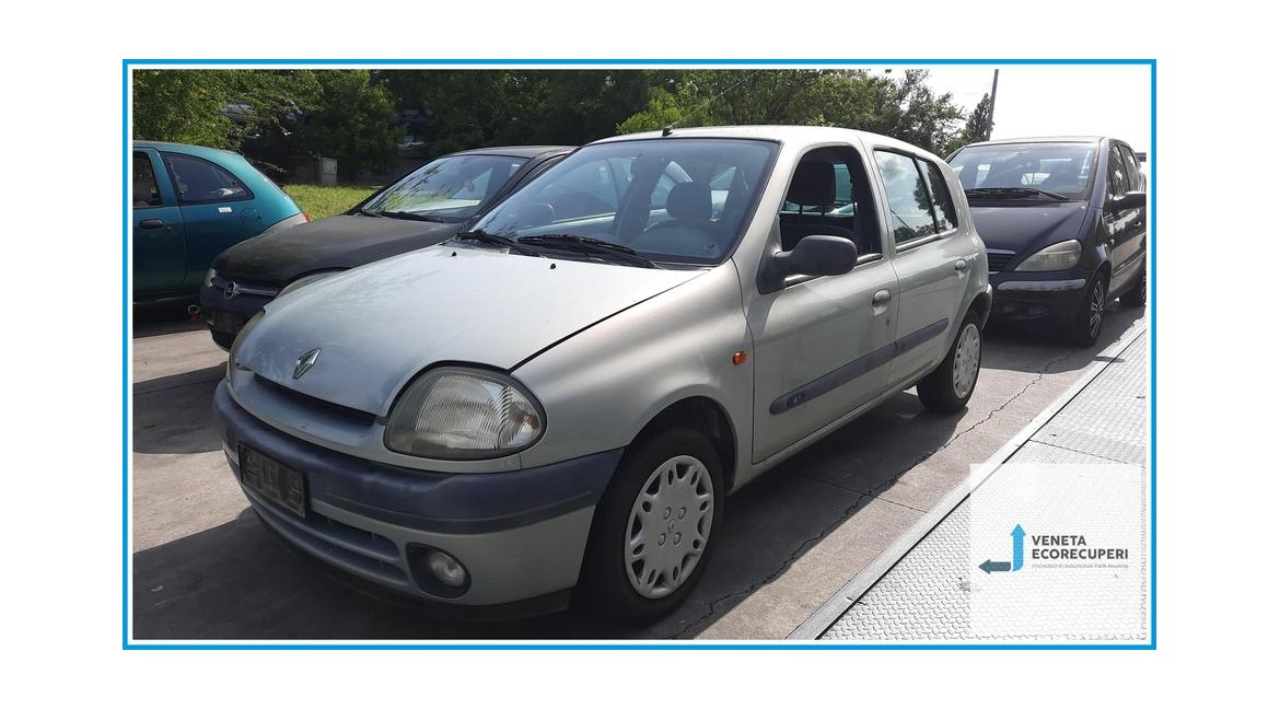 RENAULT CLIO 2a Serie  del 2000 parti usate e ricambi - Tipo Motore D7FD7