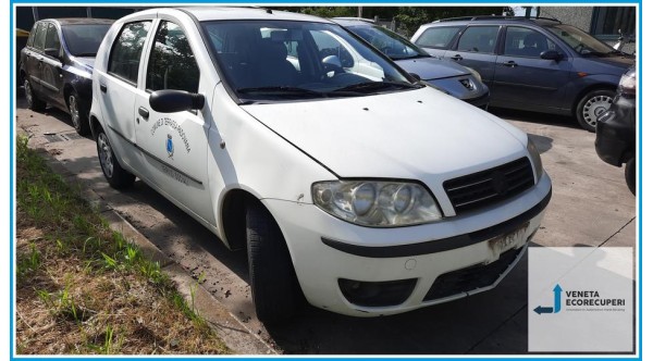 FIAT PUNTO 2U del 2005 parti usate e ricambi - Tipo Motore 188A4000