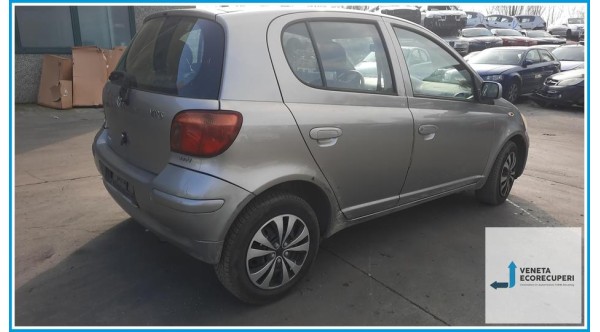TOYOTA YARIS FRP del 2004 parti usate e ricambi - Tipo Motore 2SZFE