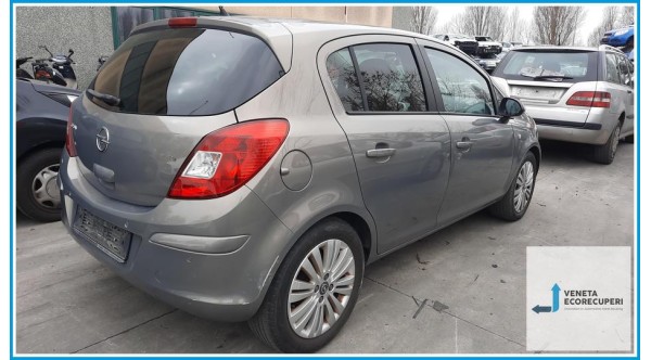 OPEL CORSA S07 del 2011 parti usate e ricambi - Tipo Motore A12XER