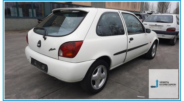 FORD FIESTA DX del 1998 parti usate e ricambi - Tipo Motore DHA