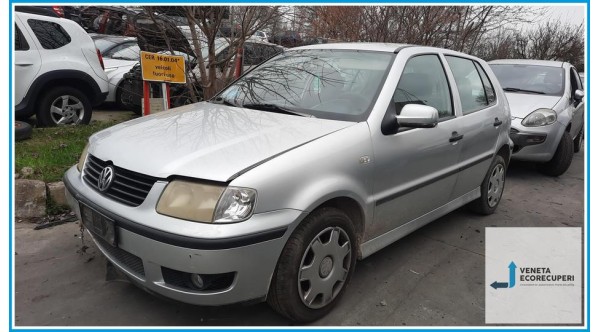 VOLKSWAGEN POLO 3a Serie  del 2001 parti usate e ricambi - Tipo Motore AUA