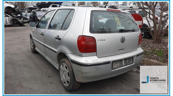 VOLKSWAGEN POLO 3a Serie  del 2001 parti usate e ricambi - Tipo Motore AUA