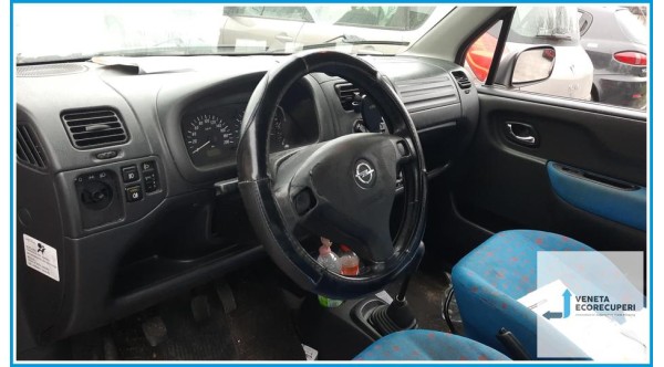 OPEL AGILA H00 del 2003 parti usate e ricambi - Tipo Motore Z10XE