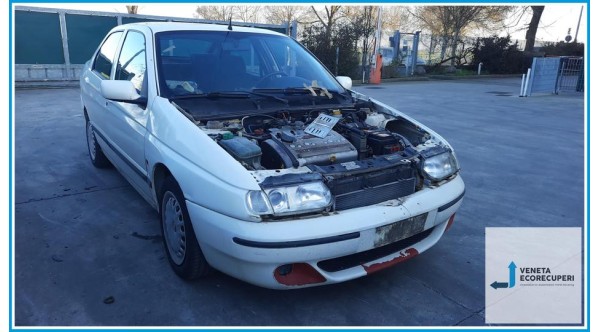 ALFA ROMEO 146  del 2000 parti usate e ricambi - Tipo Motore AR33503