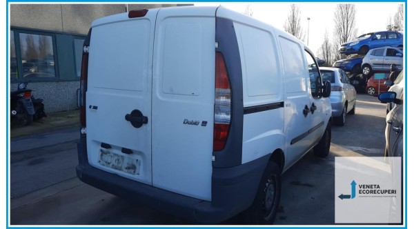 FIAT DOBLO' CARGO 2W del 2004 parti usate e ricambi - Tipo Motore 223A6000