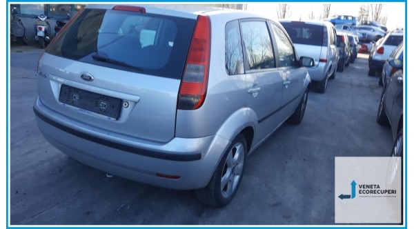 FORD FIESTA CBK del 2005 parti usate e ricambi - Tipo Motore FUJA