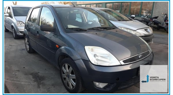 FORD FIESTA CBK del 2004 parti usate e ricambi - Tipo Motore FUJA