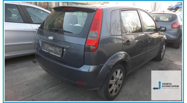 FORD FIESTA CBK del 2004 parti usate e ricambi - Tipo Motore FUJA