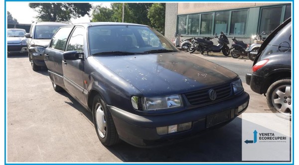 VOLKSWAGEN PASSAT 3A del 1995 parti usate e ricambi - Tipo Motore ABS