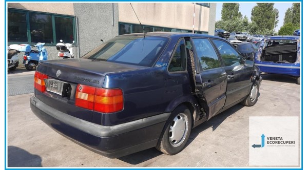 VOLKSWAGEN PASSAT 3A del 1995 parti usate e ricambi - Tipo Motore ABS