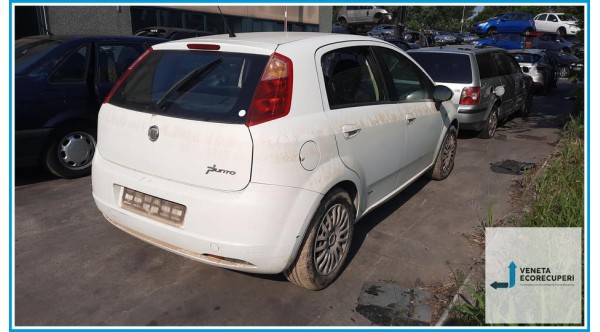 FIAT GRANDE PUNTO 4C del 2008 parti usate e ricambi - Tipo Motore 199A4000