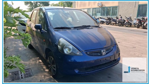 HONDA JAZZ 1a Serie  del 2002 parti usate e ricambi - Tipo Motore L12A1