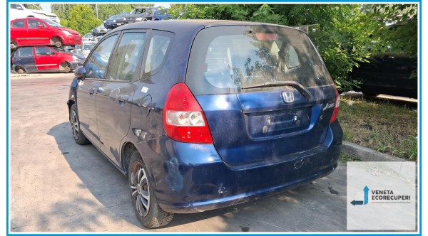 HONDA JAZZ 1a Serie  del 2002 parti usate e ricambi - Tipo Motore L12A1