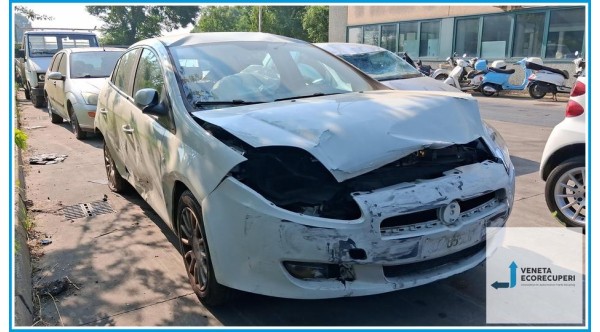 FIAT BRAVO 3L del 2009 parti usate e ricambi - Tipo Motore 192B2000