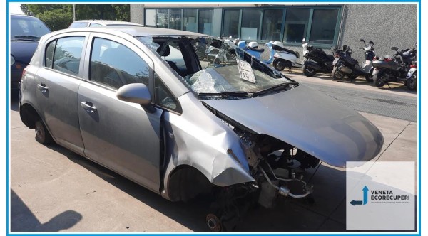 OPEL CORSA S07 del 2009 parti usate e ricambi - Tipo Motore Z12XEP