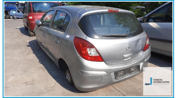 OPEL CORSA S07 del 2009 parti usate e ricambi - Tipo Motore Z12XEP