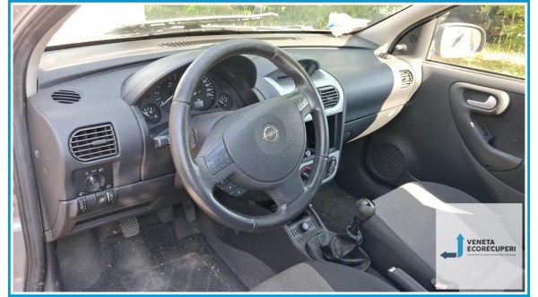 OPEL CORSA X01 del 2005 parti usate e ricambi - Tipo Motore Z12XEP