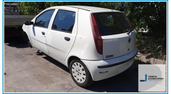 FIAT PUNTO CLASSIC 2U del 2009 parti usate e ricambi - Tipo Motore 188A4000