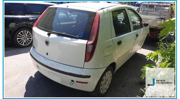FIAT PUNTO CLASSIC 2U del 2009 parti usate e ricambi - Tipo Motore 188A4000