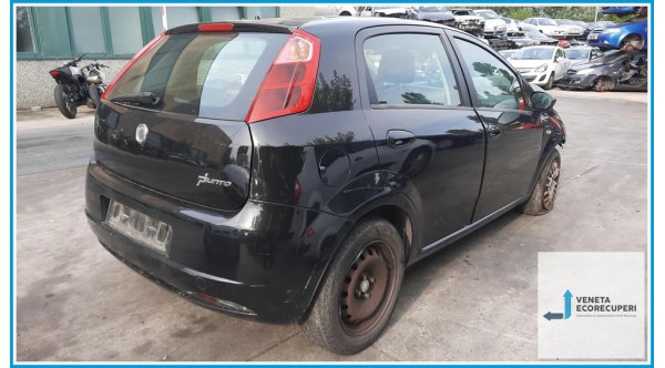 FIAT GRANDE PUNTO 4C del 2008 parti usate e ricambi - Tipo Motore 199A2000