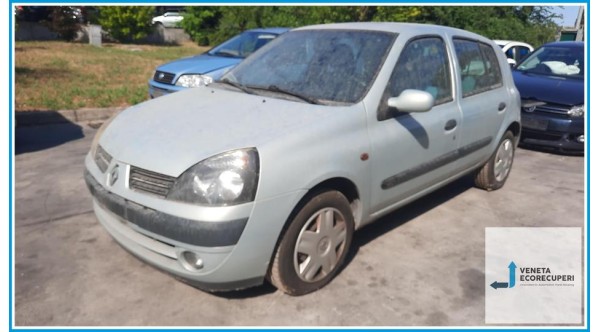RENAULT CLIO 2a Serie  del 2002 parti usate e ricambi - Tipo Motore K9KA7