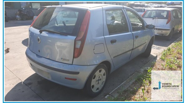 FIAT PUNTO 2U del 2007 parti usate e ricambi - Tipo Motore 188A4000