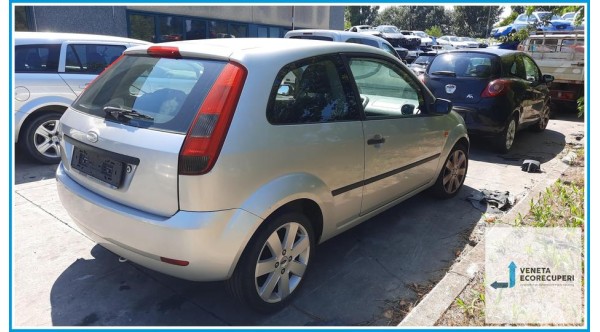 FORD FIESTA CBK del 2005 parti usate e ricambi - Tipo Motore FUJA