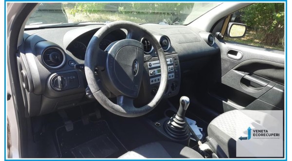 FORD FIESTA CBK del 2005 parti usate e ricambi - Tipo Motore FUJA