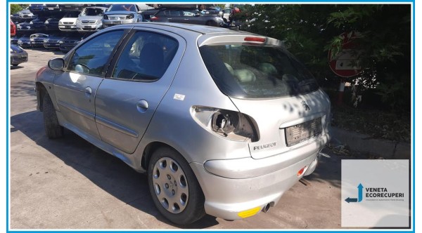 PEUGEOT 206  del 2007 parti usate e ricambi - Tipo Motore KFW