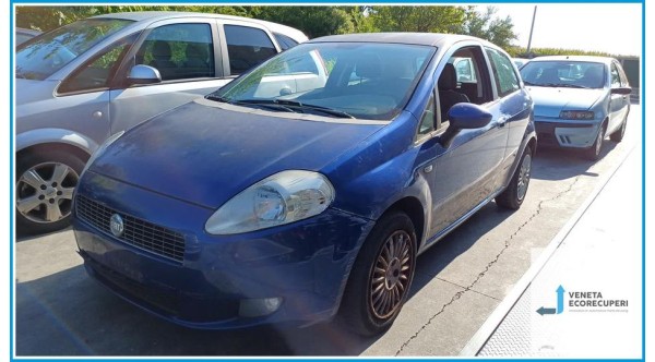 FIAT GRANDE PUNTO 2Y del 2008 parti usate e ricambi - Tipo Motore 199A2000
