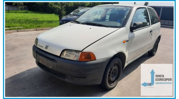 FIAT PUNTO 1a Serie  del 1998 parti usate e ricambi