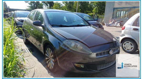 FIAT BRAVO 3Y del 2011 parti usate e ricambi - Tipo Motore 198A2000
