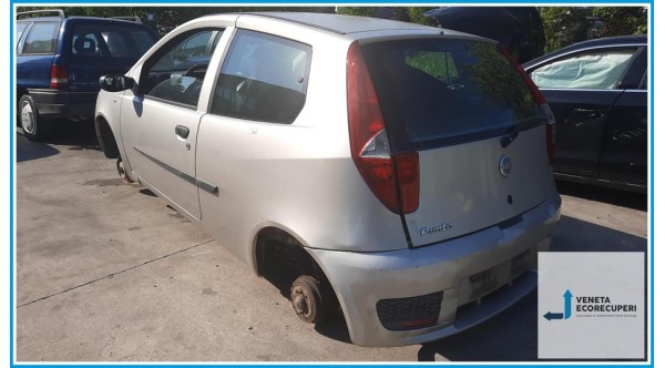 FIAT PUNTO 2U del 2005 parti usate e ricambi - Tipo Motore 188A4000
