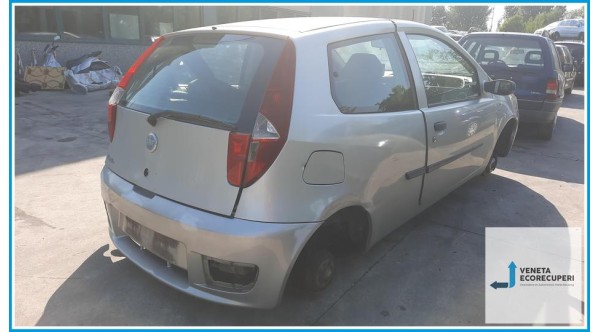 FIAT PUNTO 2U del 2005 parti usate e ricambi - Tipo Motore 188A4000