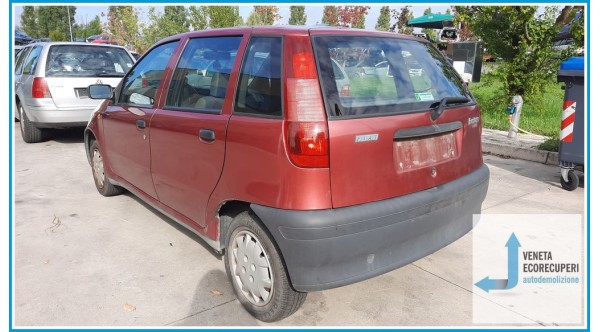 FIAT PUNTO 1a Serie  del 1998 parti usate e ricambi