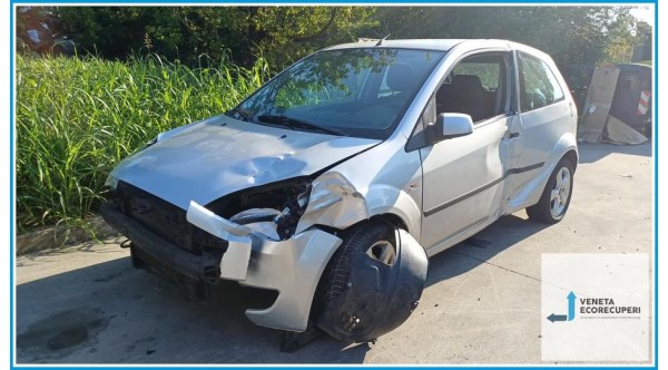 FORD FIESTA CBK del 2005 parti usate e ricambi - Tipo Motore FUJA