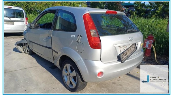 FORD FIESTA CBK del 2005 parti usate e ricambi - Tipo Motore FUJA