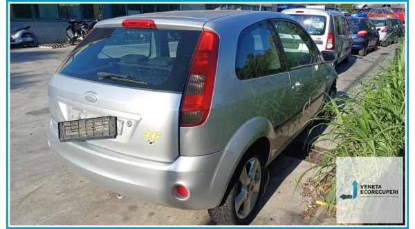 FORD FIESTA CBK del 2005 parti usate e ricambi - Tipo Motore FUJA