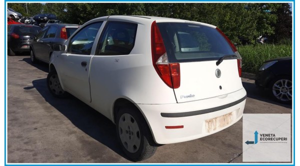 FIAT PUNTO 2U del 2005 parti usate e ricambi - Tipo Motore 188A4000