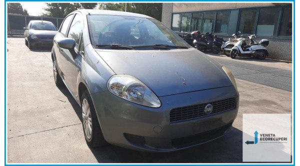 FIAT GRANDE PUNTO 2Y del 2007 parti usate e ricambi - Tipo Motore 199A4000