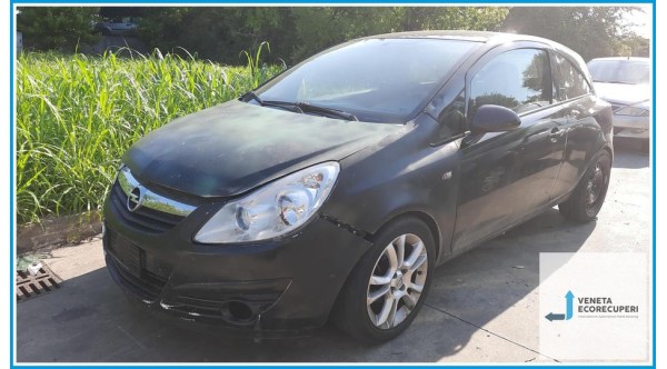OPEL CORSA S07 del 2009 parti usate e ricambi - Tipo Motore Z13DTJ